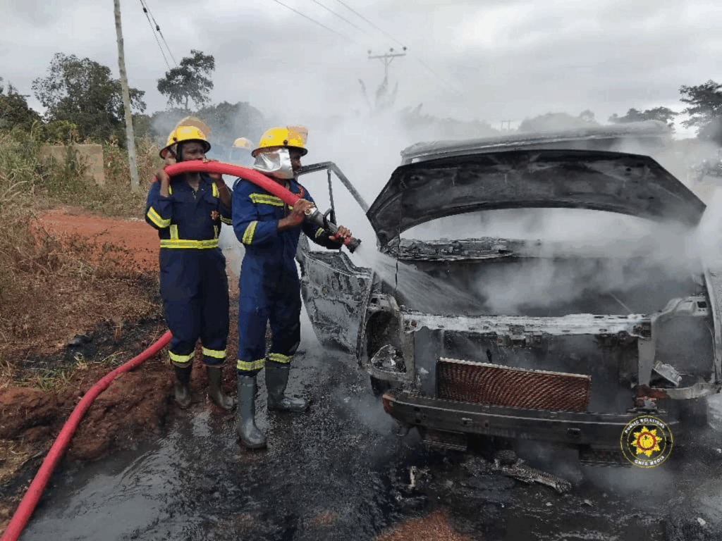 Ford Transit Catches Fire on Techiman – Sunyani Road: A Reminder of Road Safety