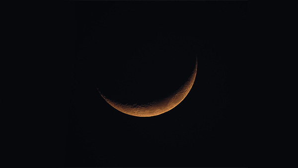 MYSTERIES OF MONDAY BORNS: CHILDREN OF THE MOON